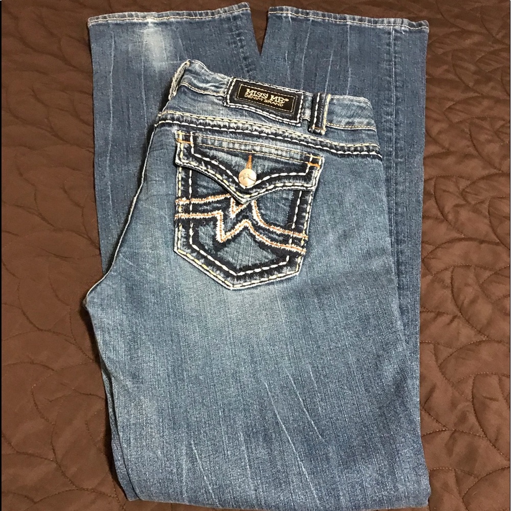 Miss Me Straight size 34